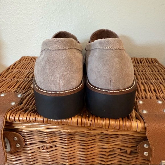 House Of Harlow Suede Penny Loafers Women’s 9.5 Grey Chunky Preppy Academia - Picture 4 of 8